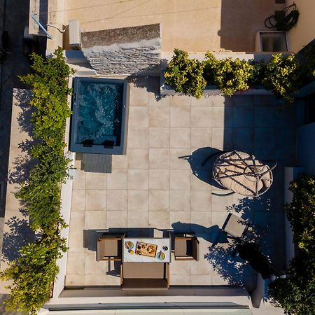 إرموبولّي Ninemian Suites Syros المظهر الخارجي الصورة